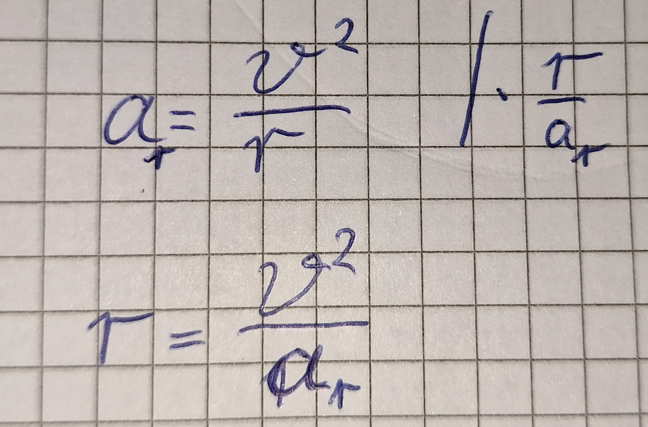 Radialbeschleunigung Formel nach r.